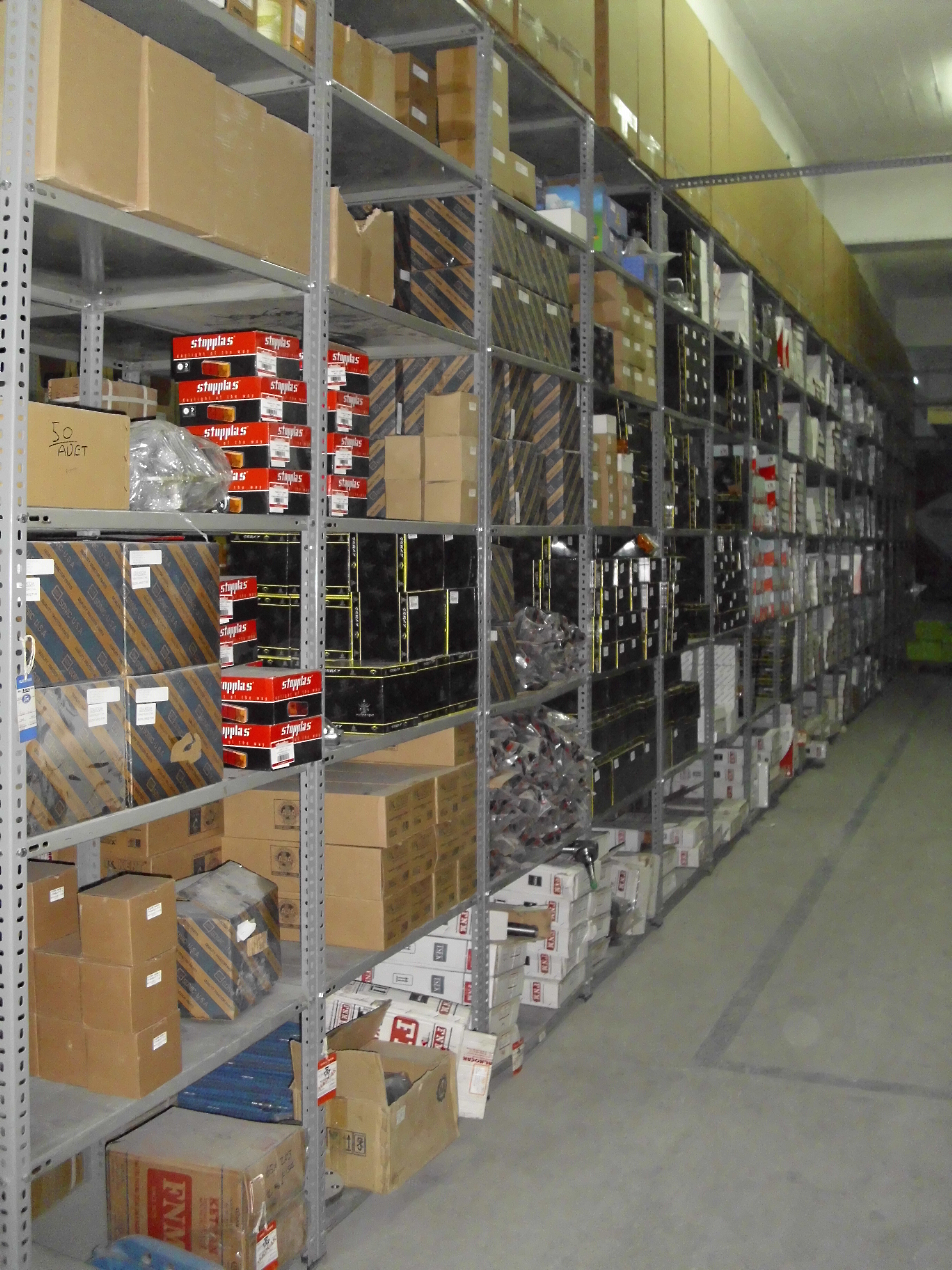 Çelik Raf Ürün Depoları 15