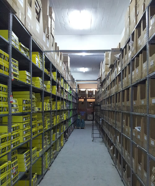 Çelik Raf Ürün Depoları 5