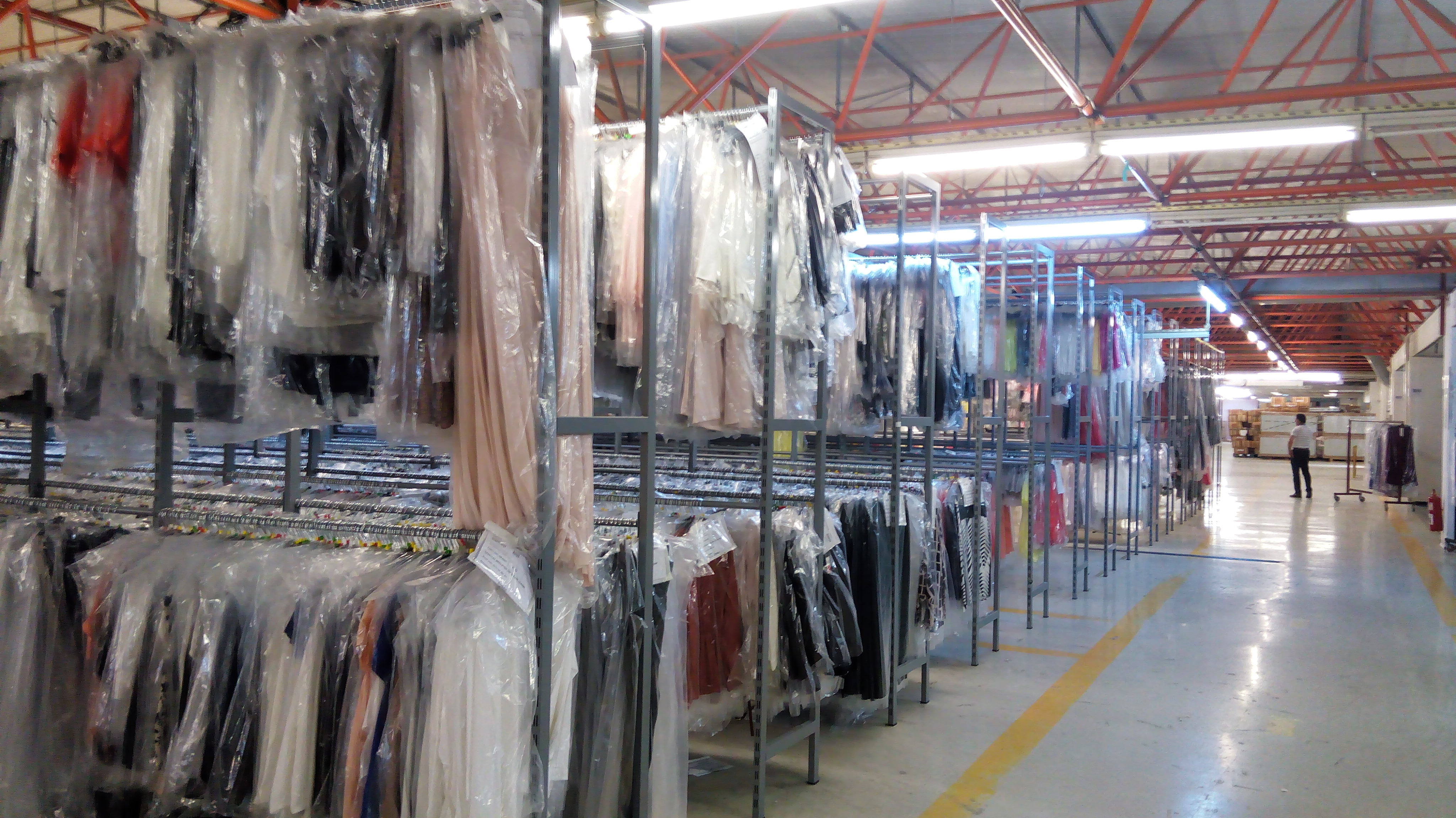 Çelik Raf Ürün Depoları 31