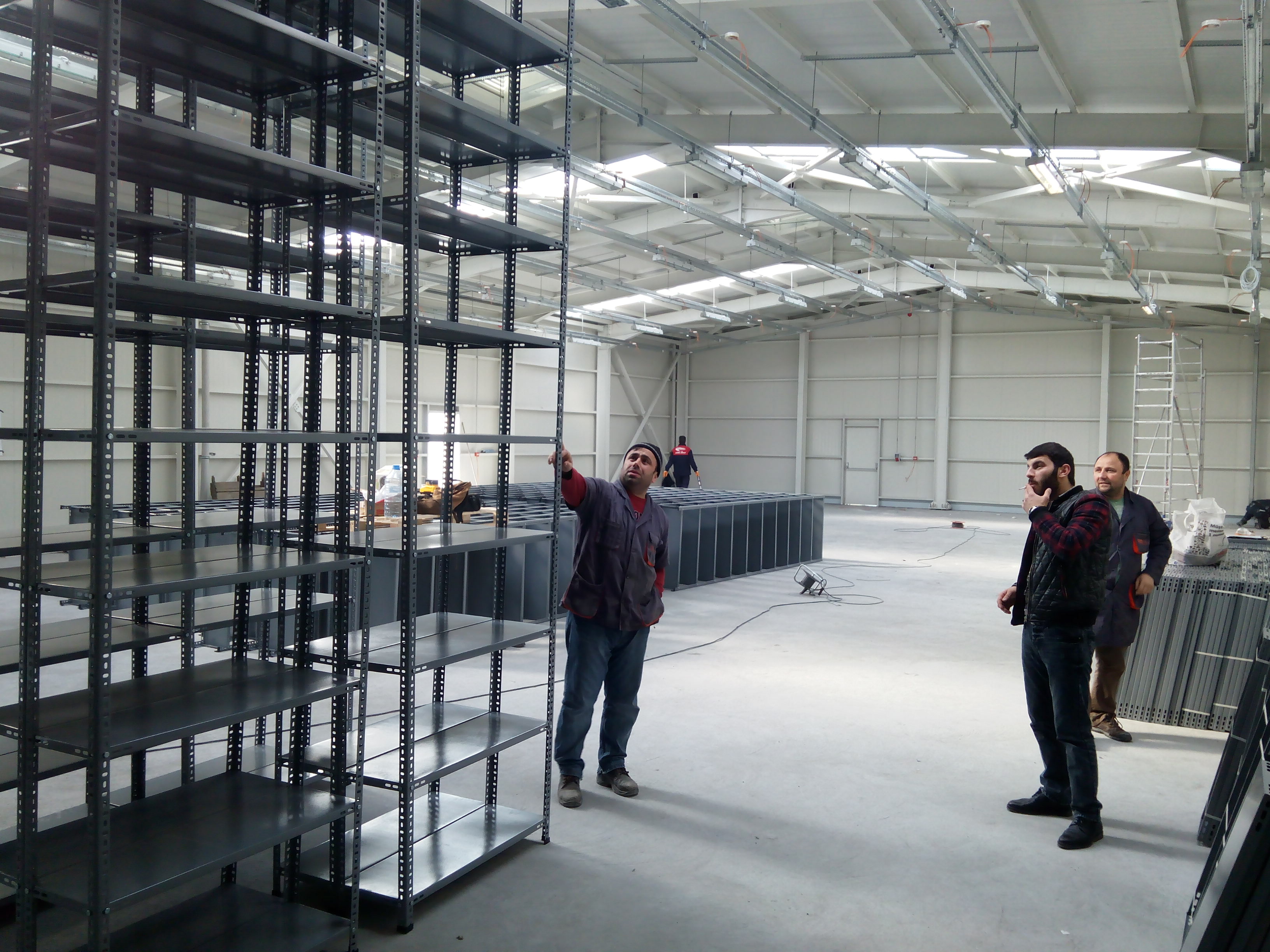 Çelik Raf Ürün Depoları 22