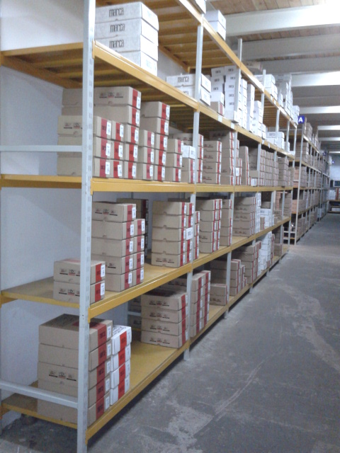 Çelik Raf Ürün Depoları 25