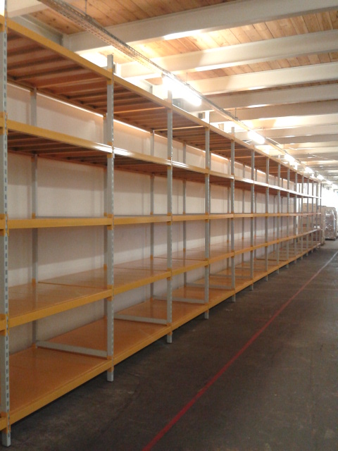 Çelik Raf Ürün Depoları 26